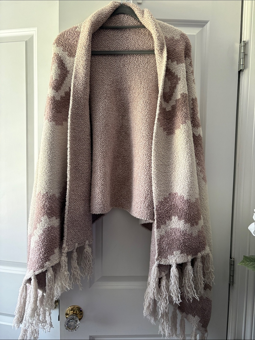 Barefoot Dreams Blush and Cream Bouclé Open-Front Wrap